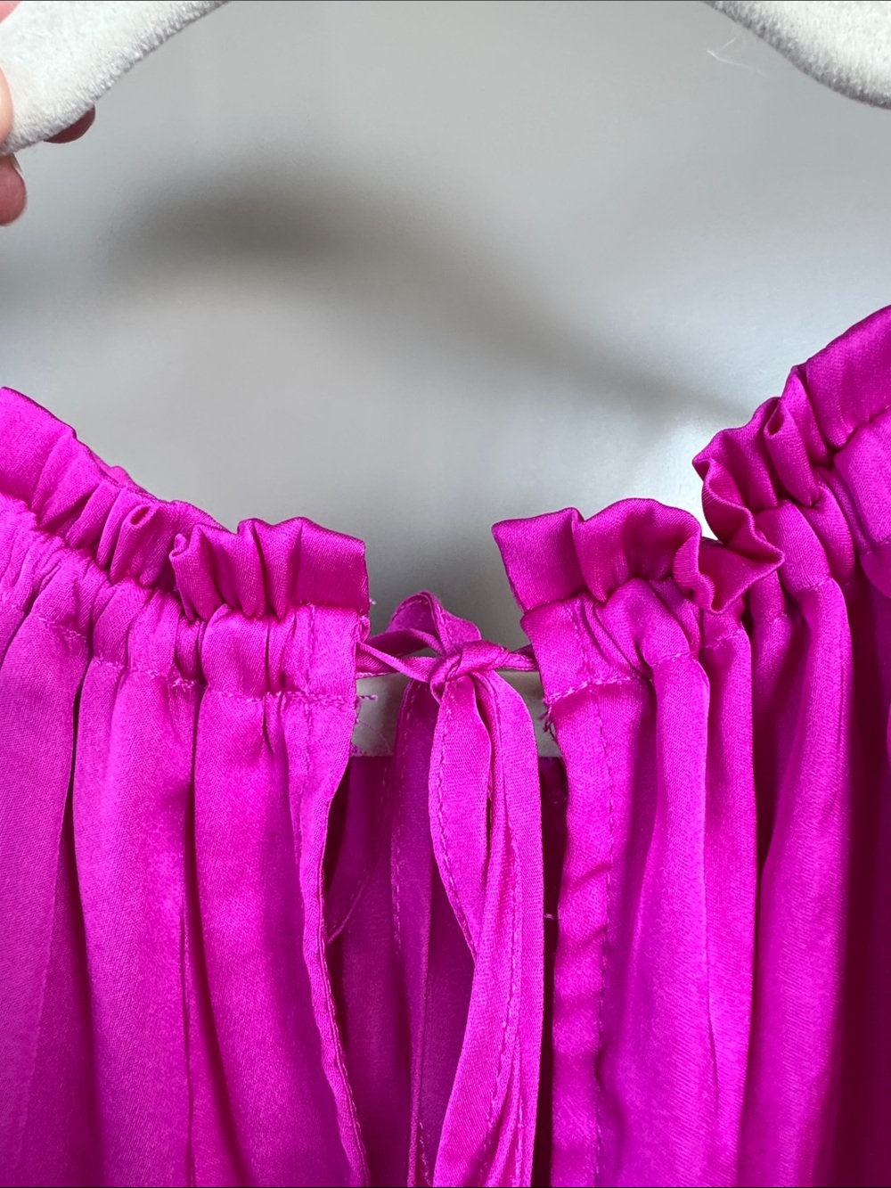 Express Pink Magenta Ruffled Neck Tank Top Open Back Size Small - Picture 11 of 13